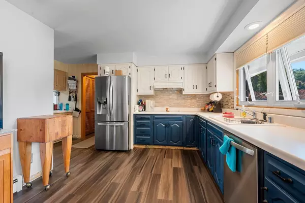 Appleton, WI 54914,1712 S SEMINOLE ROAD