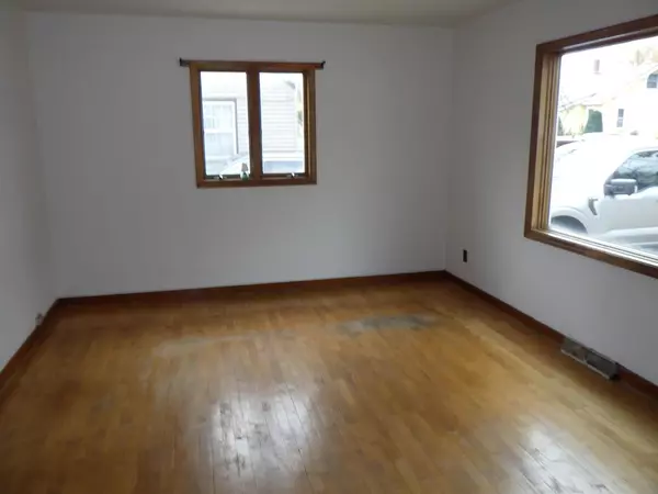 Clintonville, WI 54929,136 GARFIELD AVENUE