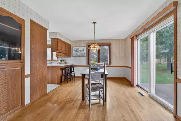 Greenville, WI 54942,N975 FOX SPRINGS DRIVE