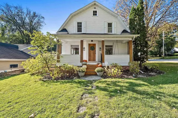 302 E MISSION ROAD, WI 54301-1804