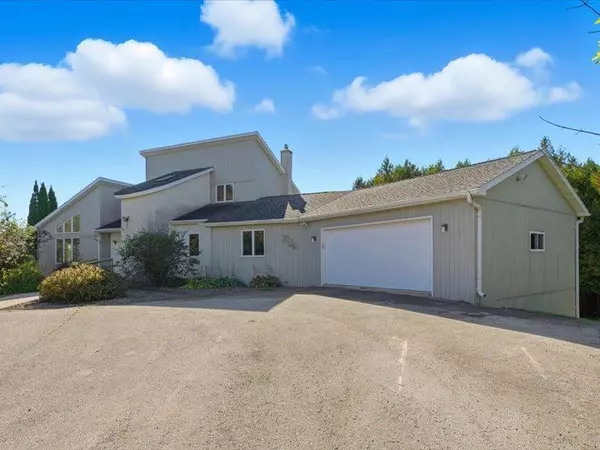 Forestville, WI 54213,6711 VIGNES ROAD