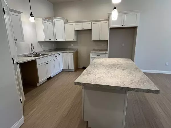 New London, WI 54961-8782,2093 ABBEY ROAD