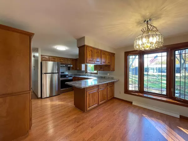 Green Bay, WI 54304-4119,1217 MORRIS AVENUE