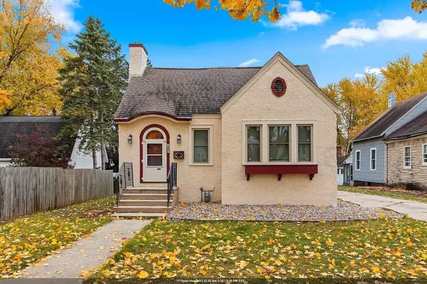 409 S BAIRD STREET, Green Bay, WI 54302