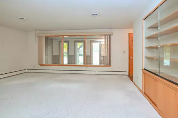 Ashwaubenon, WI 54304-9999,1106 CORMIER ROAD