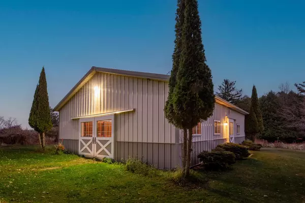 Menominee, MI 49858,N700 S P-3 LANE