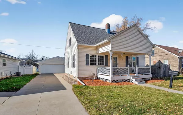 210 S JOHN STREET, Kimberly, WI 54136