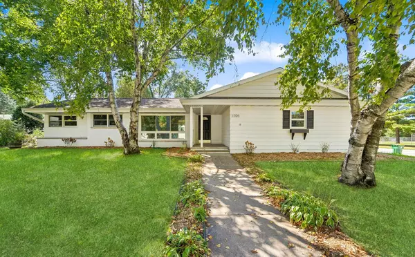 Green Bay, WI 54304,1705 BIEMERET STREET