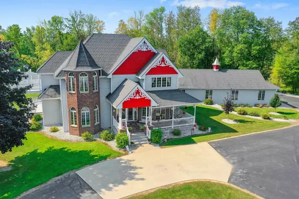 4432 MILL ROAD, Denmark, WI 54208-8645