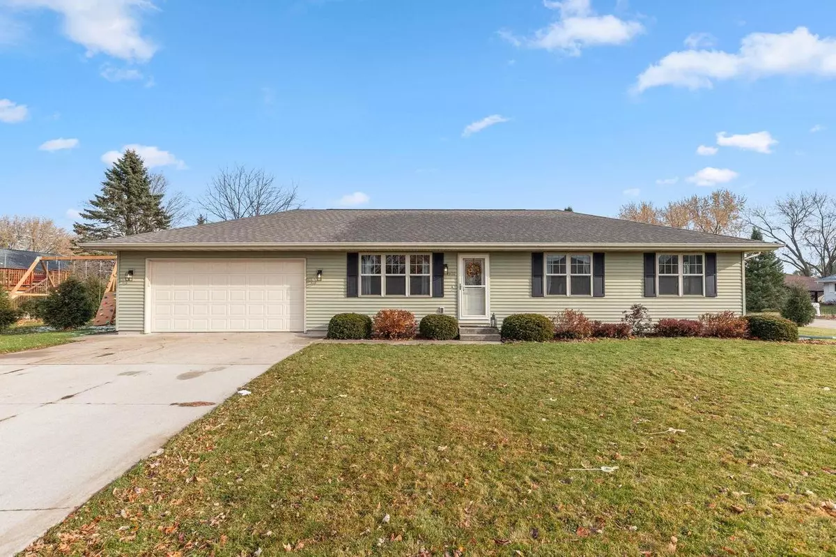 New London, WI 54961,1502 NORTHRIDGE DRIVE