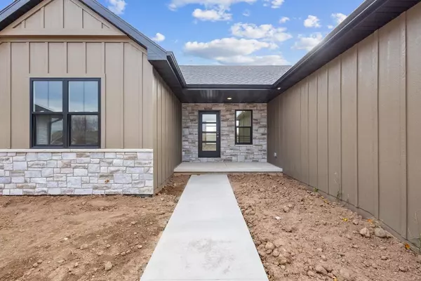 Green Bay, WI 54311,2998 CREEKWOOD DRIVE