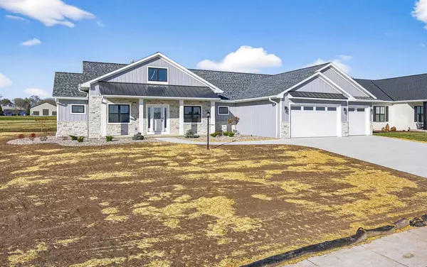 Wrightstown, WI 54180,758 ROYAL SAINT PATS DRIVE