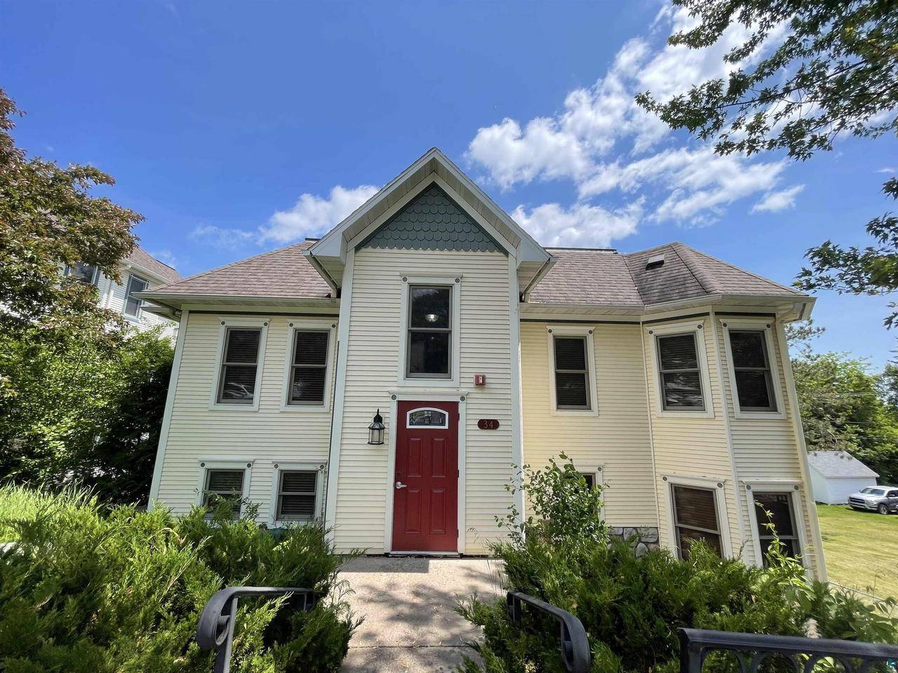 34 (#2) N 2nd St, Bayfield, WI 54814