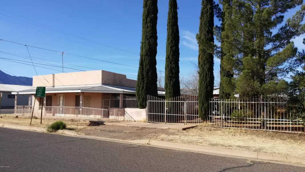 3818 S 3824 Towner Avenue, Naco, AZ 85620