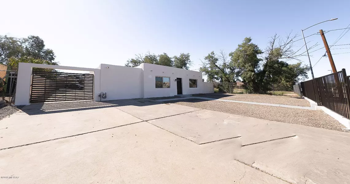 450 E Mohave Road, Tucson, AZ 85705