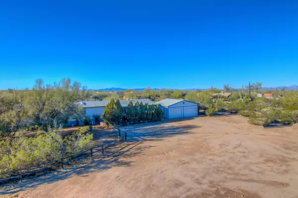 11441 W Picture Rocks Road, Tucson, AZ 85743