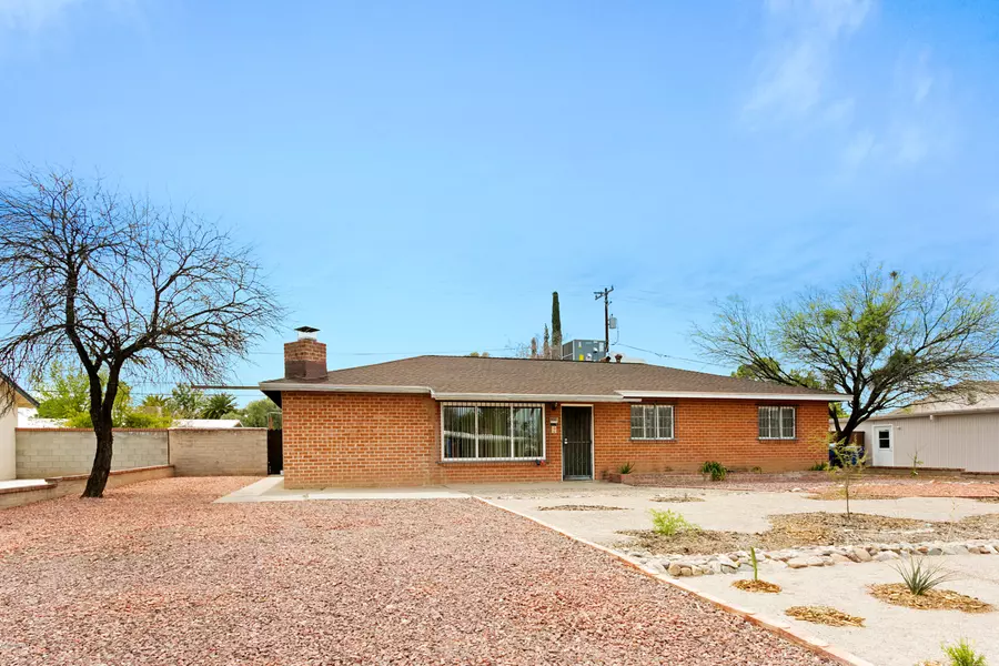 6202 E 16th Street, Tucson, AZ 85711