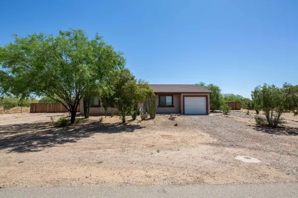 5064 N Sabi Road, Marana, AZ 85653