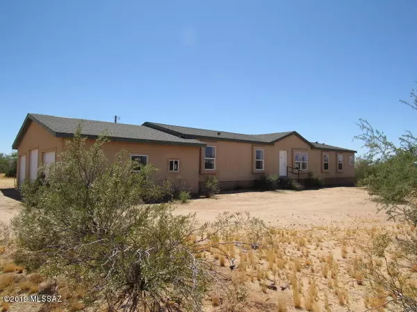 6891 N Calvin Road, Tucson, AZ 85743