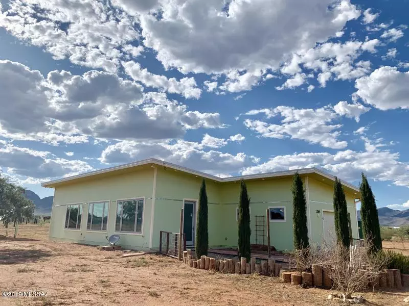 2389 N Desert View Place, Huachuca City, AZ 85616