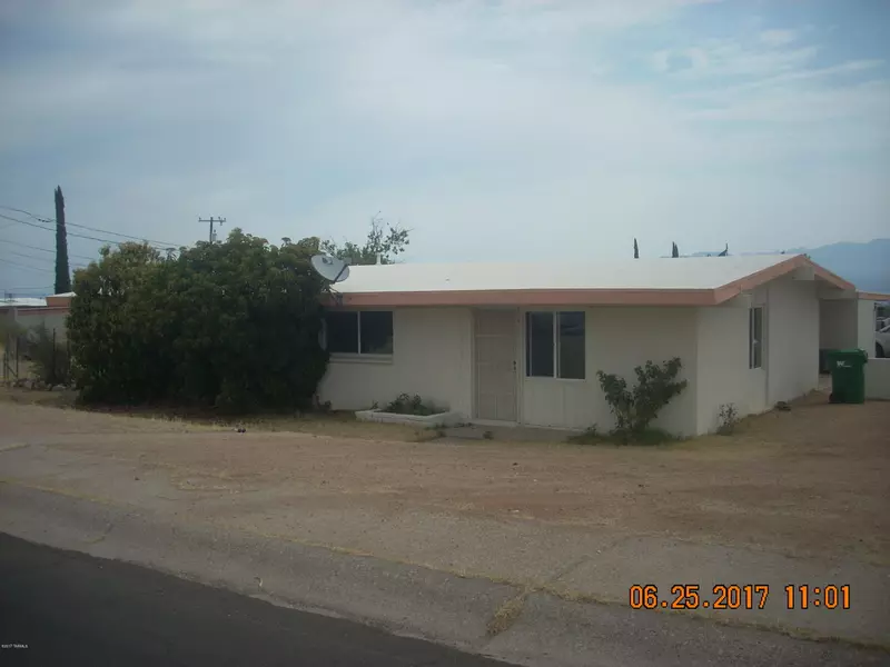 932 W 5th Avenue, San Manuel, AZ 85631