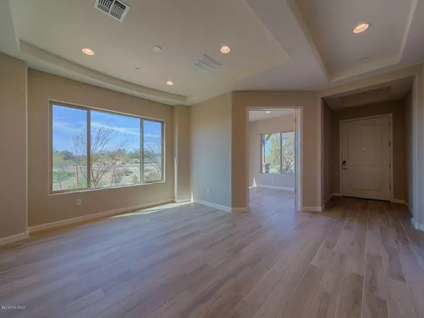 Oro Valley, AZ 85737,11375 N Ridgeway Village Place