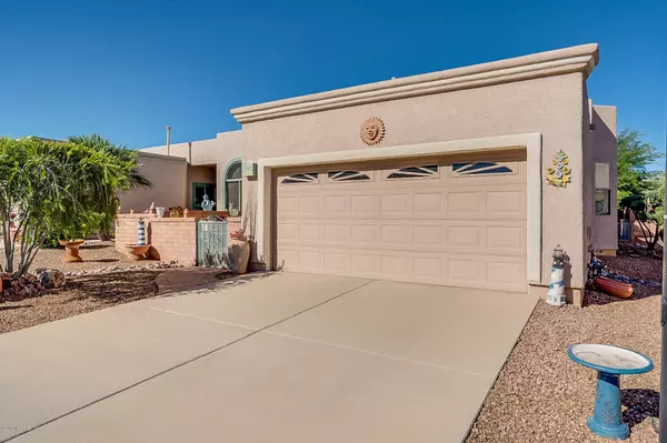 2372 S Orchard View Drive, Green Valley, AZ 85614