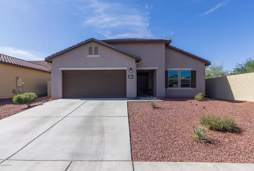 34098 S Bronco Drive, Red Rock, AZ 85145