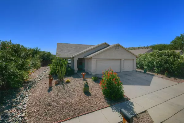 1579 W Camino Acierto, Sahuarita, AZ 85629