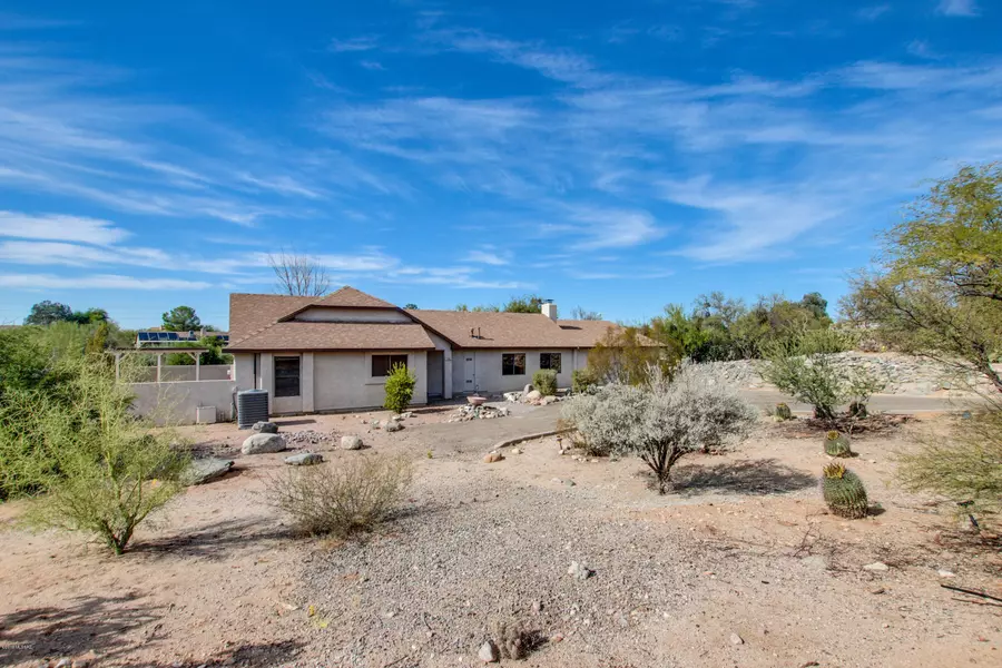 11821 N Tami Place, Oro Valley, AZ 85737