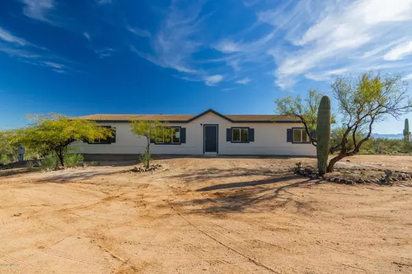 3200 W Camino Del Yucca, Sahuarita, AZ 85629