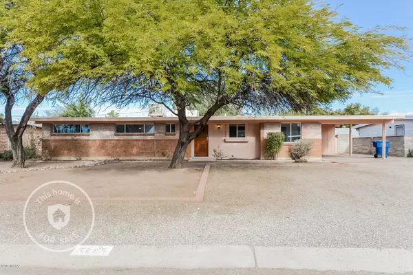 5225 E Alberta Drive, Tucson, AZ 85711