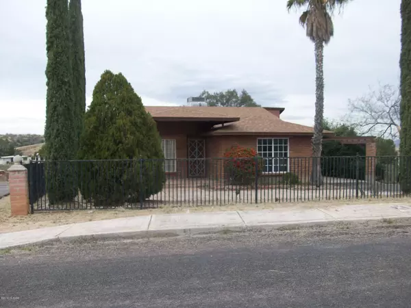 605 N Linda Vista Drive, Nogales, AZ 85621