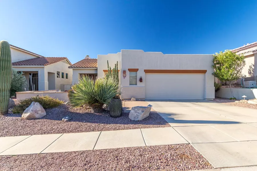 173 W Red Pepper Place, Oro Valley, AZ 85755