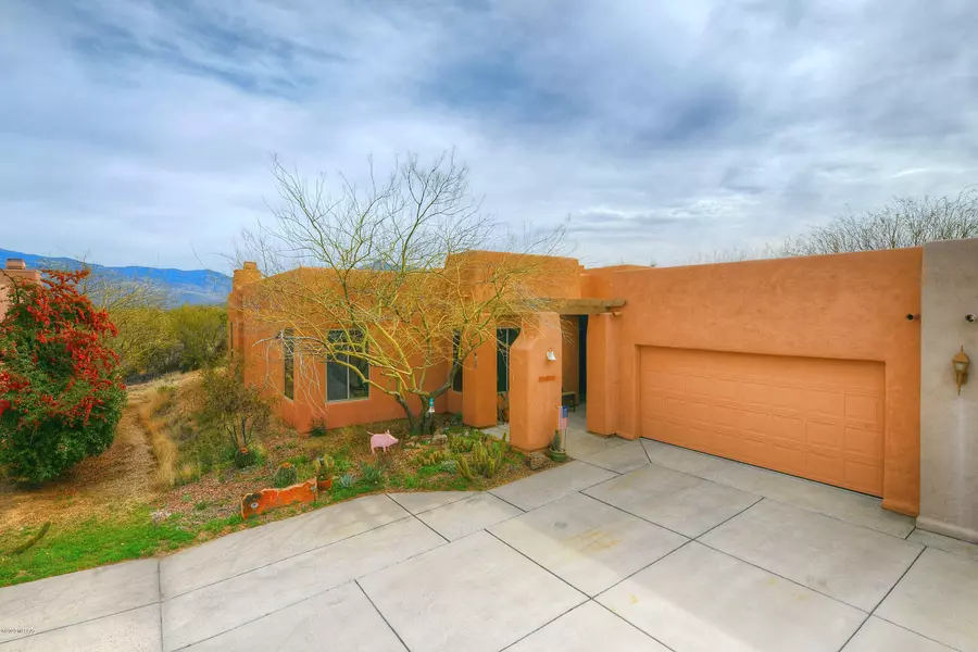 13817 E Langtry Lane, Tucson, AZ 85747