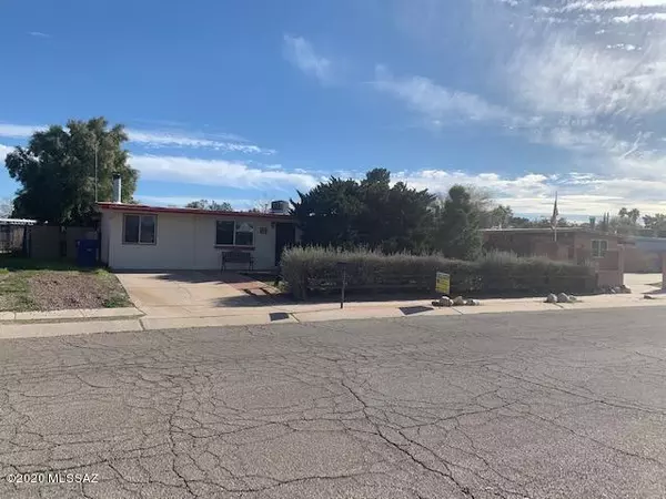 8518 E Ruby Drive, Tucson, AZ 85730