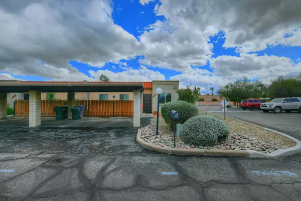 1239 S Calle Alsando, Tucson, AZ 85710