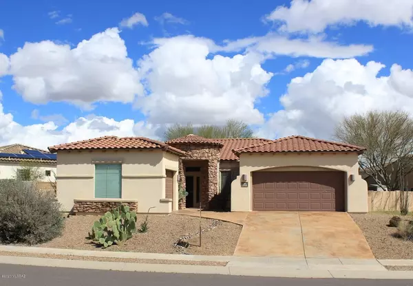 114 W Camino Rancho Cielo, Sahuarita, AZ 85629