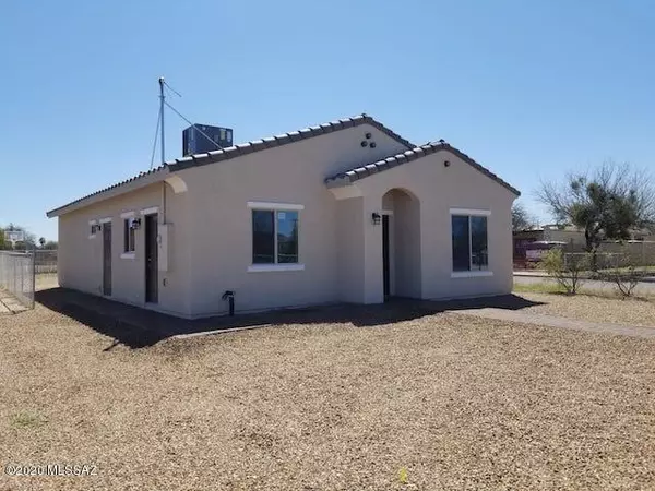 667 W President Street, Tucson, AZ 85714