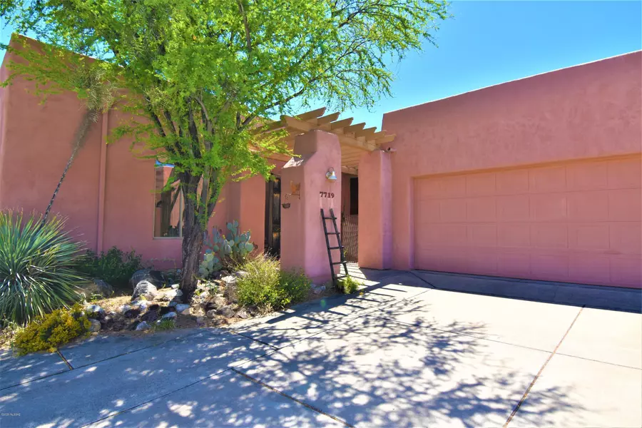 7719 S Galileo Lane, Tucson, AZ 85747