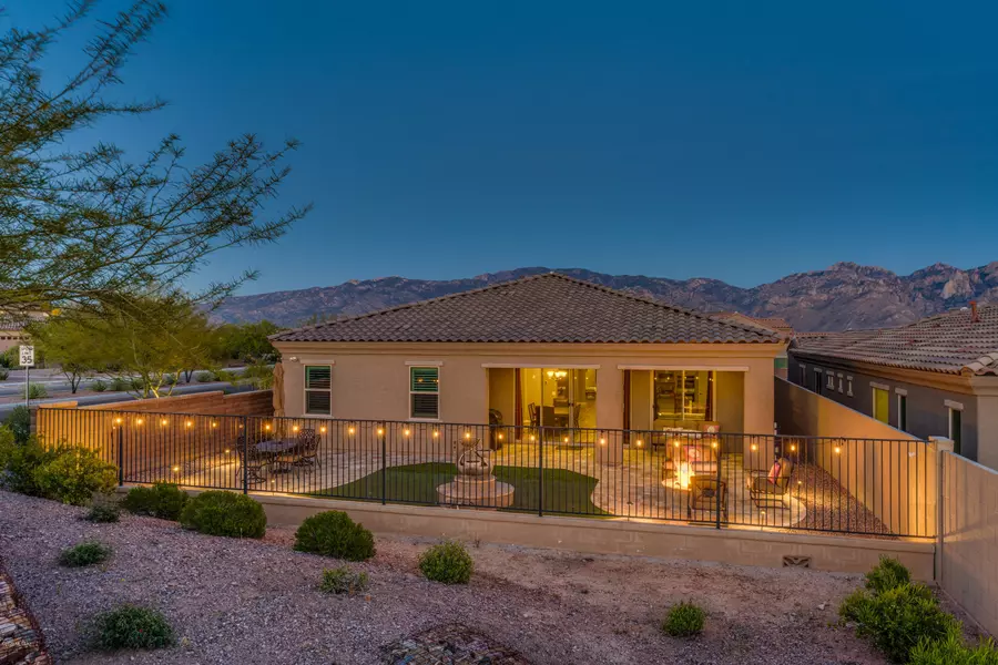 13305 N Rainbow Cactus Court, Oro Valley, AZ 85755