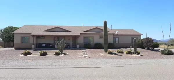 4935 N Sabi Road, Marana, AZ 85653