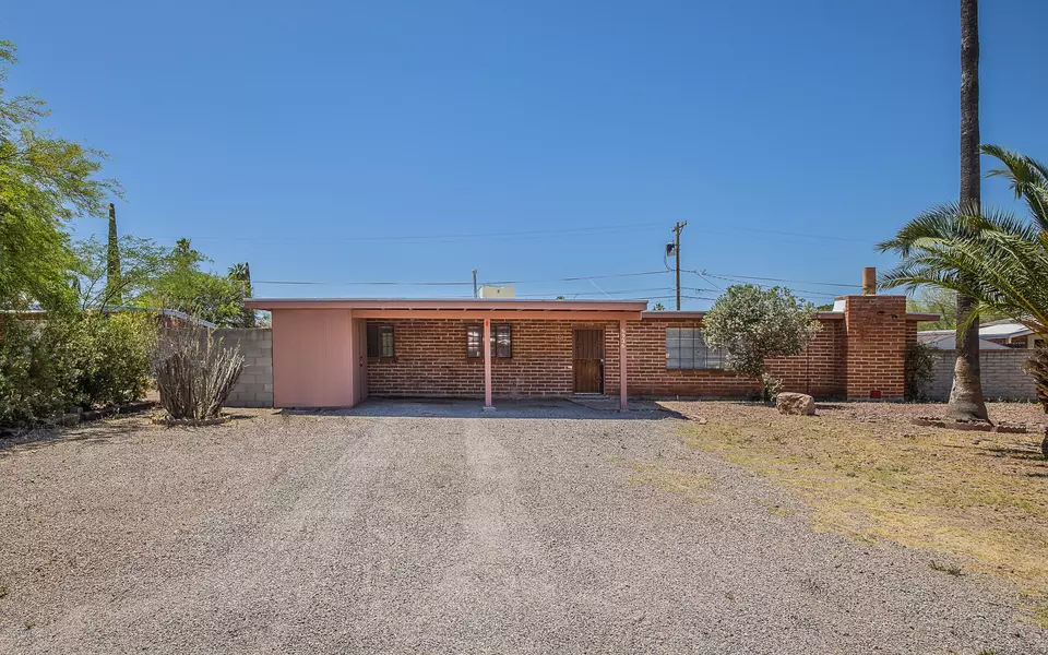 6926 E Calle Jupiter, Tucson, AZ 85710