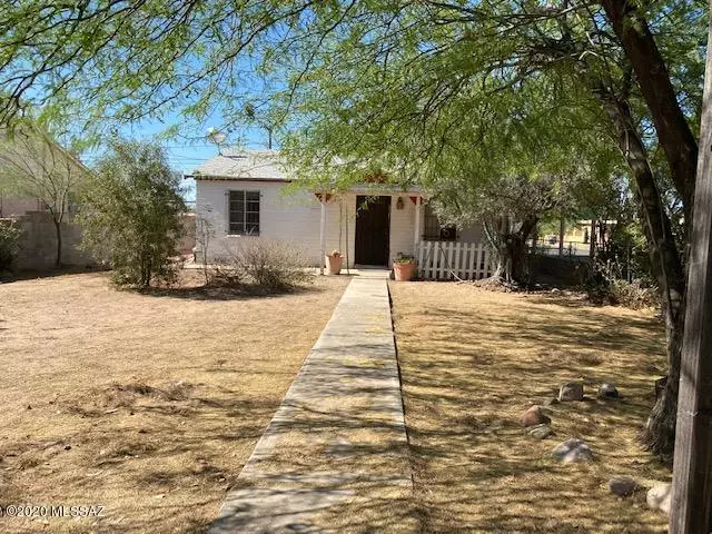 302 W District Street, Tucson, AZ 85714