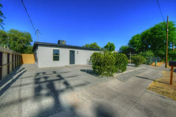 2840 N Dodge Boulevard, Tucson, AZ 85716