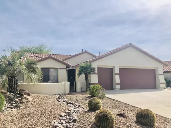 2224 E Falcon Vista Drive, Green Valley, AZ 85614