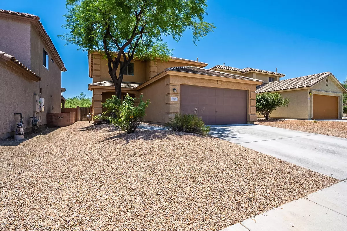 Green Valley, AZ 85614,547 W Amber Hawk Court