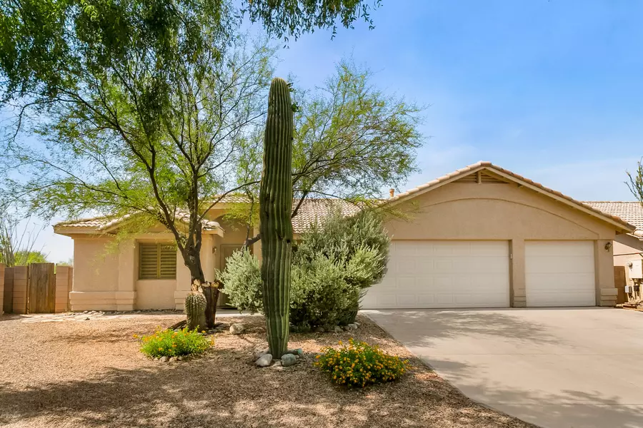 10680 E Mackenzie Willow Place, Tucson, AZ 85747