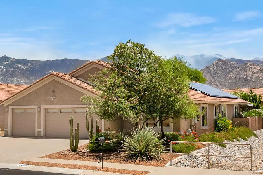 13400 N Wide View Drive, Oro Valley, AZ 85755