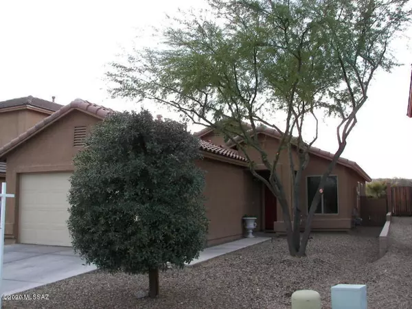 18292 S Dusk View Drive, Green Valley, AZ 85614